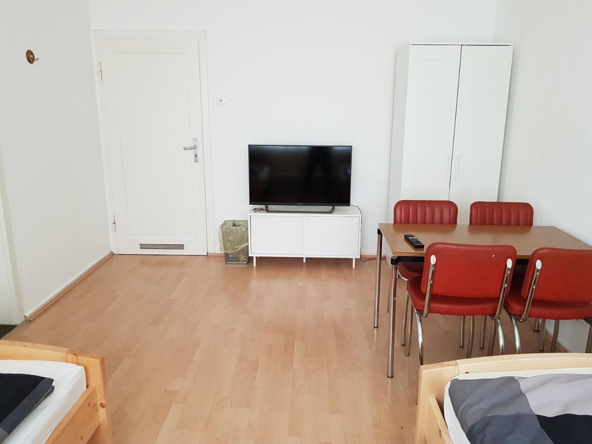 Private Guestroom Fair/Messe Hannover Exterior photo