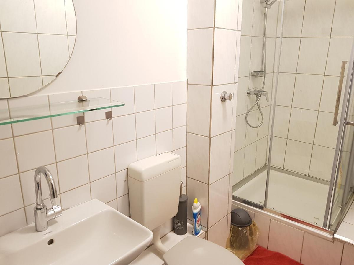 Private Guestroom Fair/Messe Hannover Exterior photo